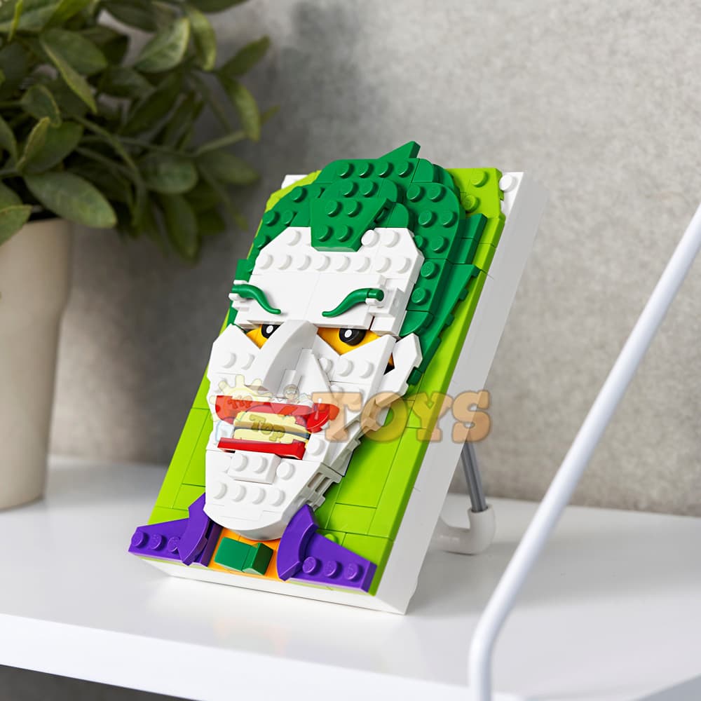 LEGO® Brick Sketches Joker 40428 - 170 piese