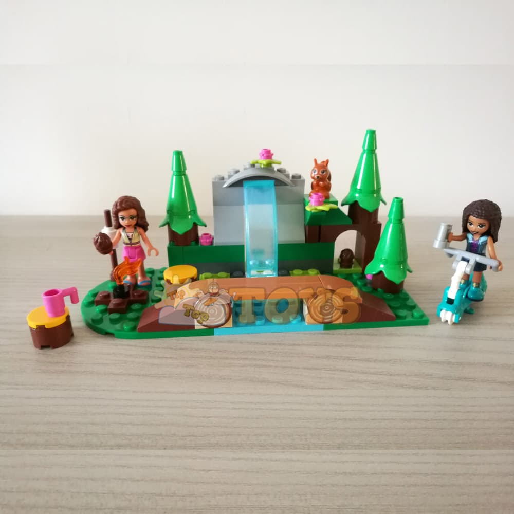 LEGO® Friends Cascadă în pădure 41677 - 93 piese