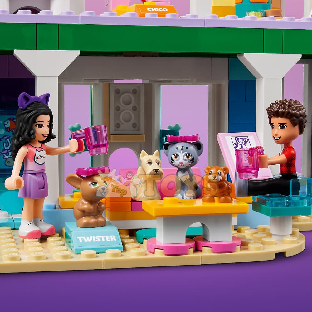 LEGO® Friends Centrul de îngrijire a animalelor 41718 - 593 piese
