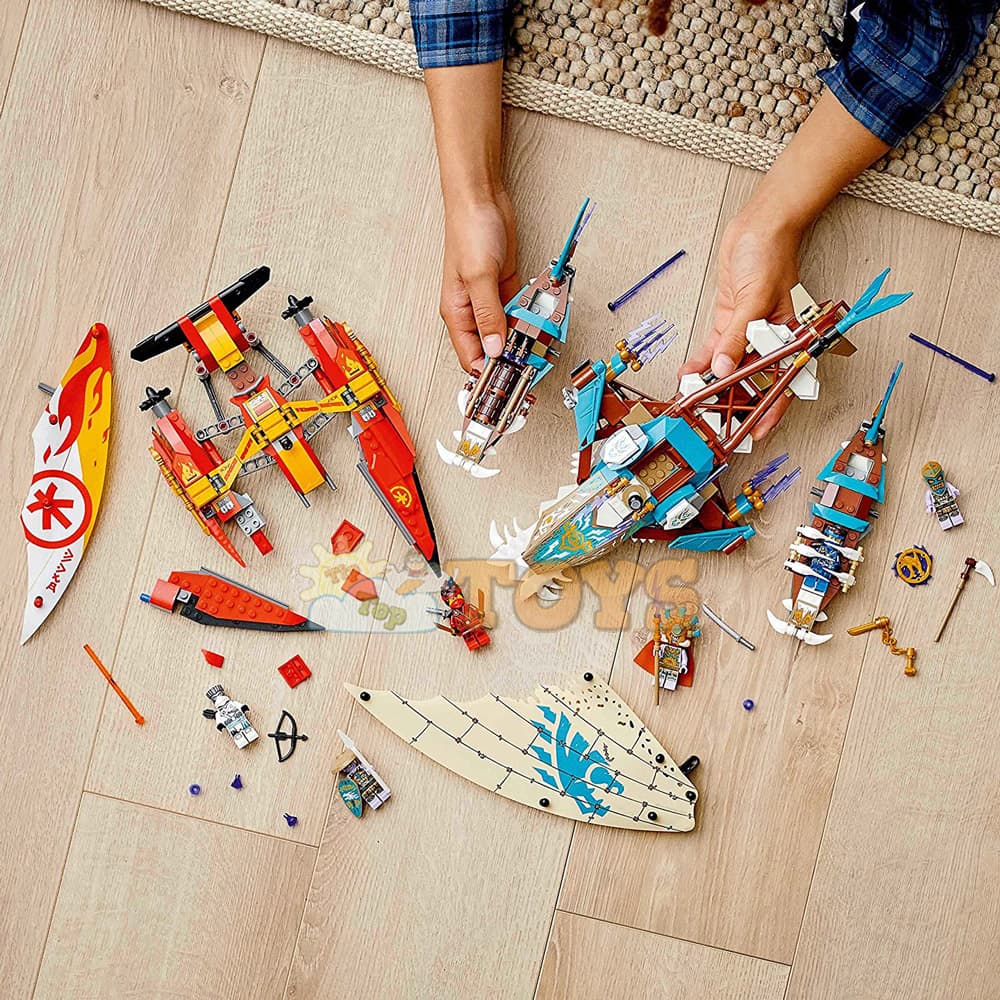 LEGO® Ninjago Bătălia cu catamarane 71748 - 780 piese