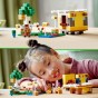 LEGO® Minecraft Căsuța albinelor 21241 - 254 piese